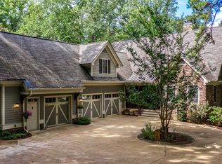 131 Barrington Hall Dr, Eatonton, GA