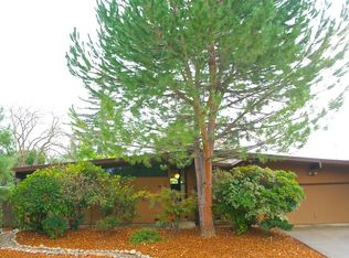 5220 Overbrook Way, Sacramento, CA