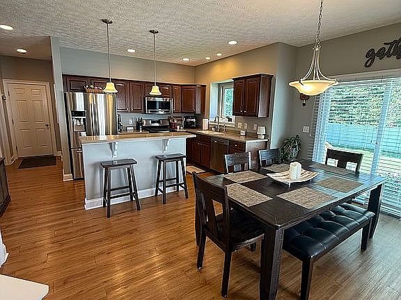 4th image of 13159 Kensington Dr