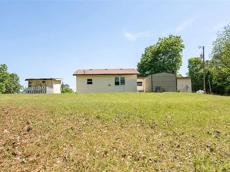 3131 Langley Rd — Photo 6