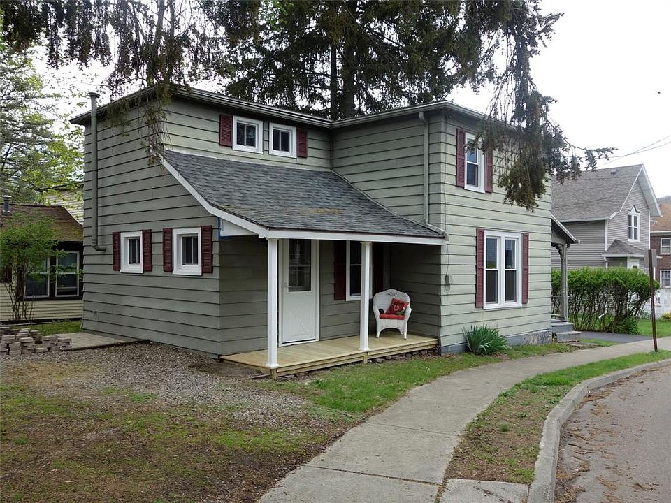 1st image of 7 Lincoln St