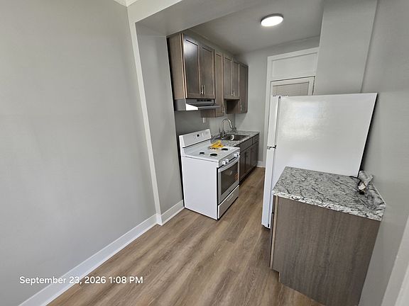 3rd image of 4747 N Monticello Ave APT 3B