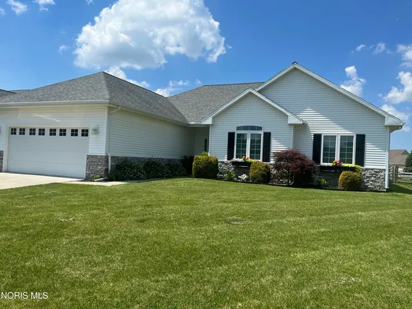 3927 Ten Mile Creek Dr, Sylvania, OH 43560
