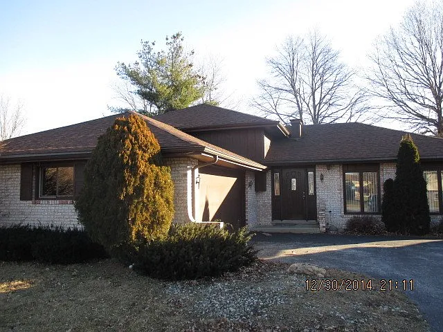 18257 Olde Farm Rd photo 1