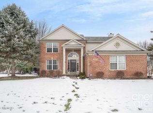 3775 Fraser Dr NE, Rockford, MI 49341