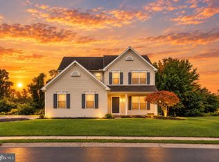 266 Longleaf Dr, Blandon, PA 19510
