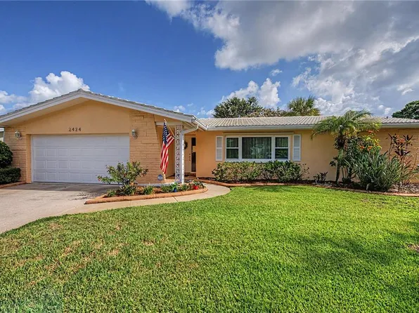 2424 Fairbanks Dr, Clearwater, FL 33764