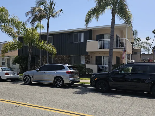 134 5th St, Seal Beach, CA 90740