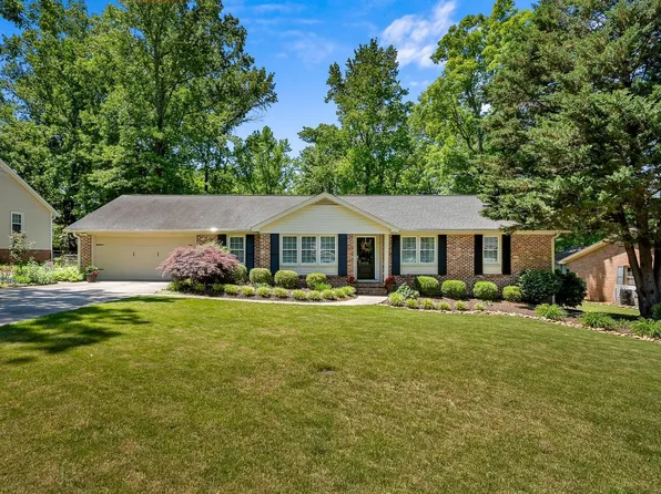 407 Gray Fox Sq, Taylors, SC 29687
