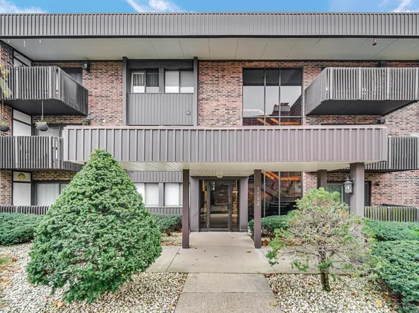 1502 Woodbridge Rd APT 1E, Joliet, IL 60436