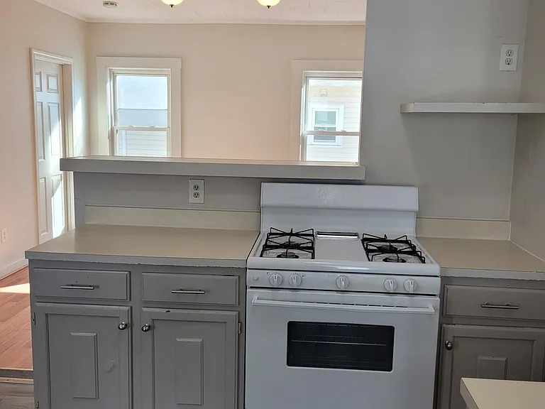 9 Shawmut Ter — Photo 10