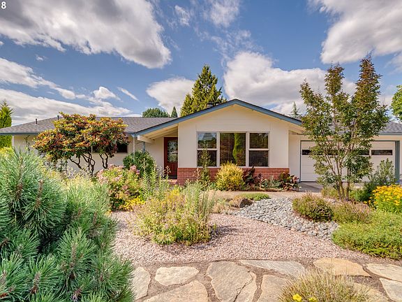 3rd image of 6655 SE Kern Ct
