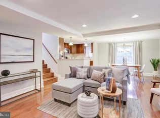 1813 16th St NW APT 2B, Washington, DC 20009