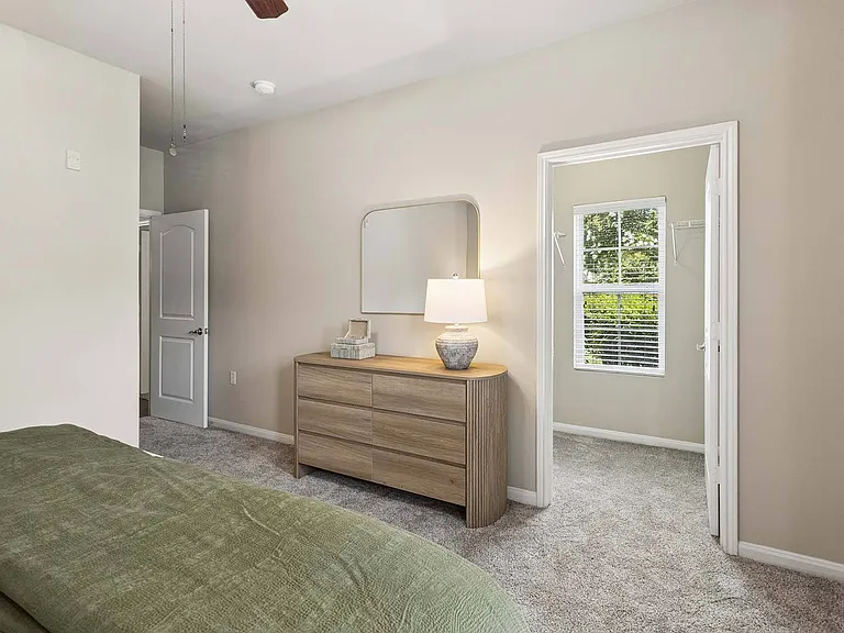 Avalon Apartments — Photo 10