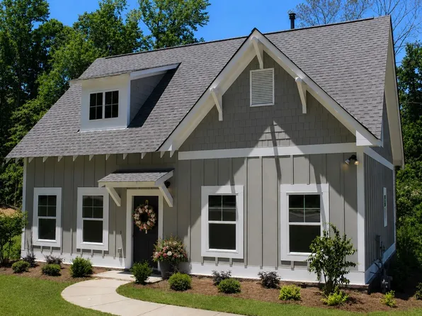 1258 Shades Ter, Birmingham, AL 35210