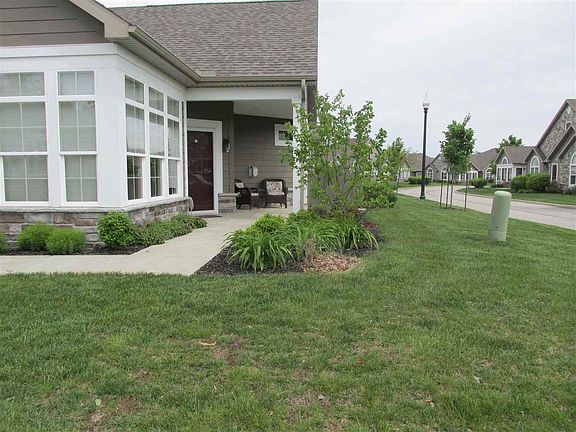 3rd image of 2478 Silverado Cir