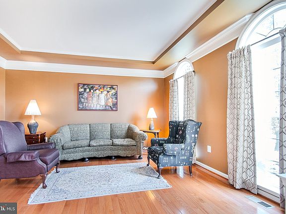 5th image of 5022 Grand Beech Ct