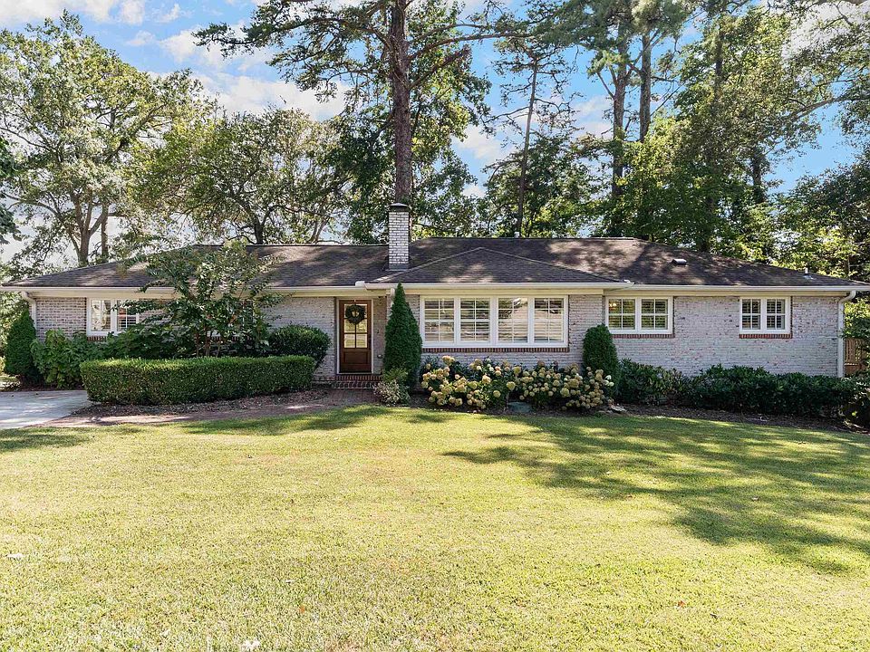 1st image of 2025 Hickory Rd