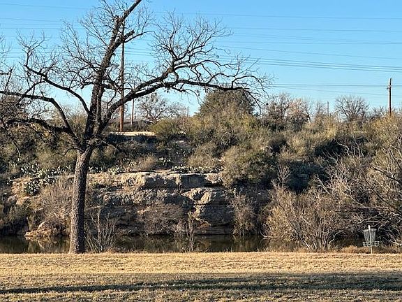 3rd image of 1134 S Concho Park Dr