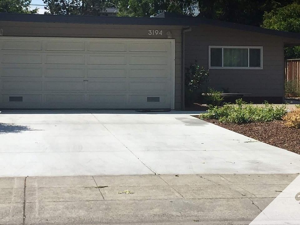 1st image of 3194 Ramona St
