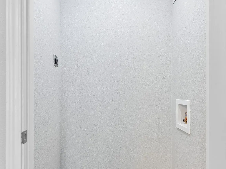 Aspire — Photo 18