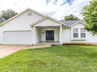 135 Gunston Hall Dr, Saint Charles, MO