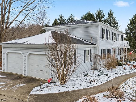 2nd image of 55 Coal Run Rd