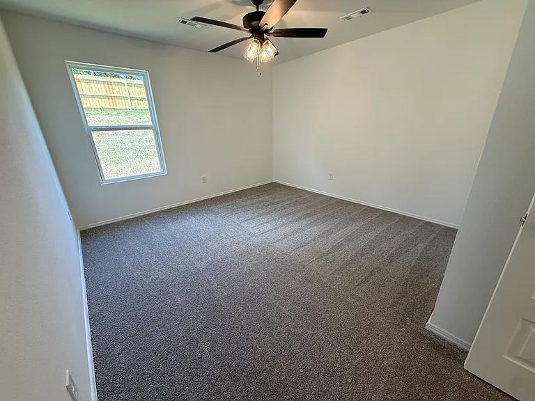 1040 Raven Walk Dr — Photo 7