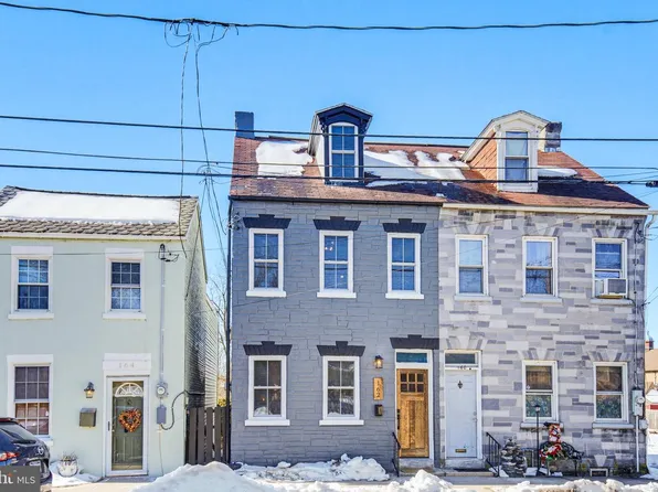162 S 5th St, Columbia, PA 17512