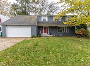 3519 Christine Dr, Lansing, MI