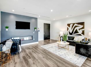 4224 Whitsett Ave #401, Studio City, CA 91604