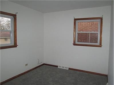 5th image of 13825 S Stewart Ave