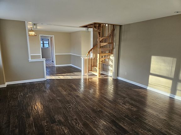 4th image of 1801 Philadelphia Pike