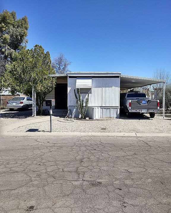 1st image of 2640 S Cottonwood Ln