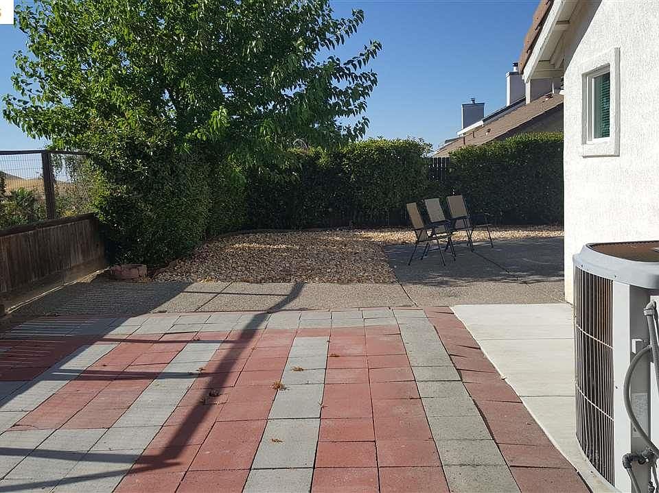 2nd image of 5064 Mesa Ridge Dr