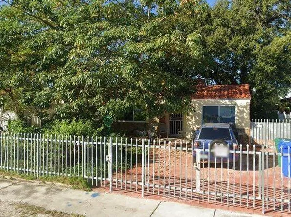 1030 NW 30th Ave, Miami, FL 33125