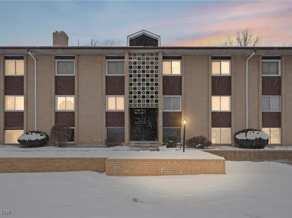 10404 N Church Dr APT 409, Parma Heights, OH 44130