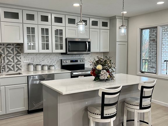 4th image of 4501 N Wheeling Ave #7A-306