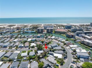 11455 2nd St E, Treasure Island, FL 33706