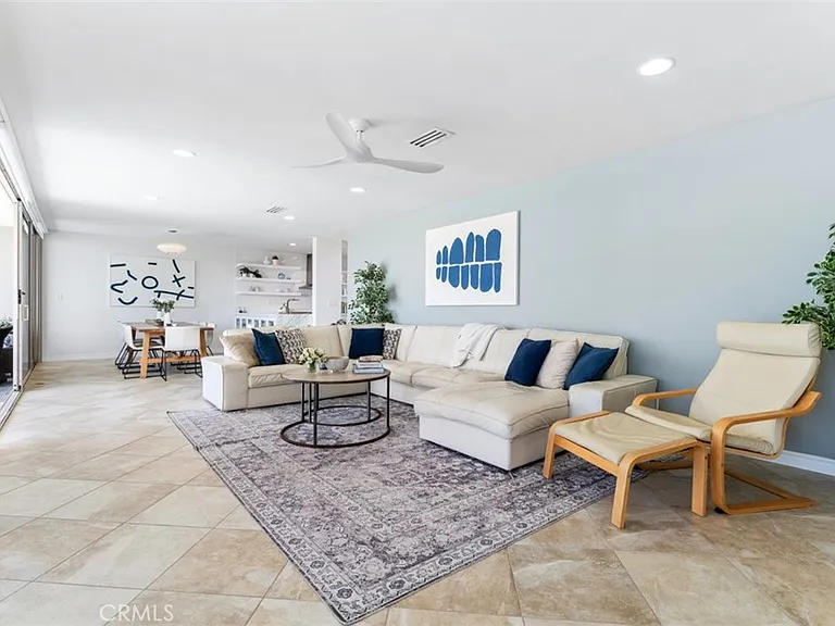 1585 S Coast Hwy #24 — Photo 11