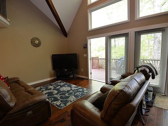 4th image of 304 Anchor Pointe Dr