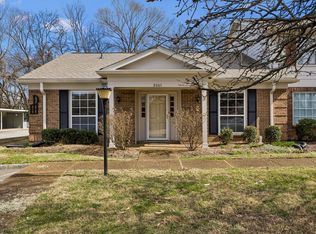 8300 Sawyer Brown Rd APT D301, Nashville, TN 37221