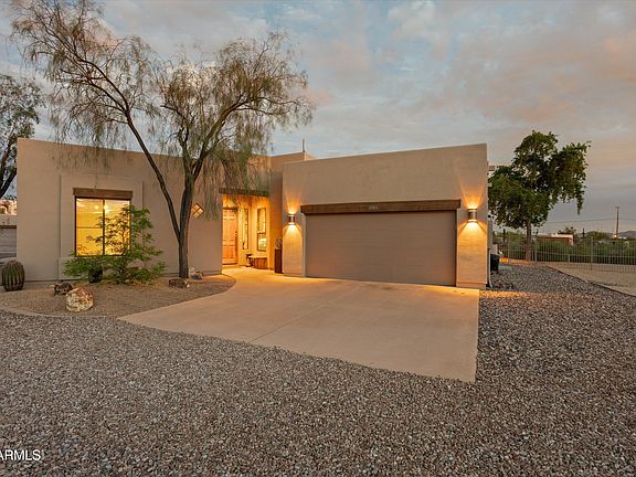 4th image of 205 W QUARTZ ROCK Road