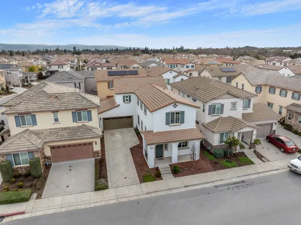 7722 Fennel Pl, Gilroy, CA 95020