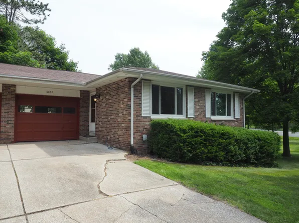 6032 Rudgate Dr, Kalamazoo, MI 49009