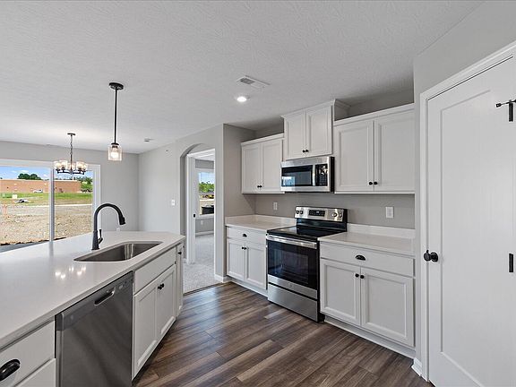 5th image of 640 Crescent Lndg #4-201