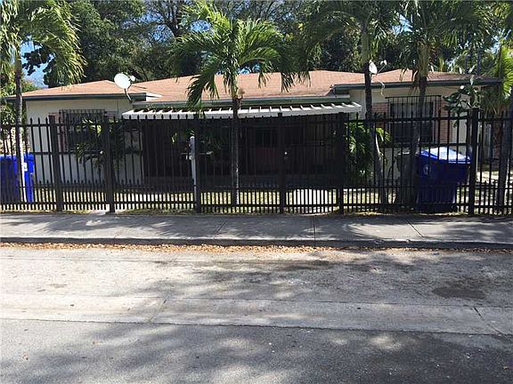5th image of 5641 NE Miami Ct