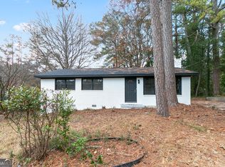 3215 Pennington Cir SW, Atlanta, GA 30354