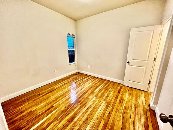4th image of 13 Greenville St #1