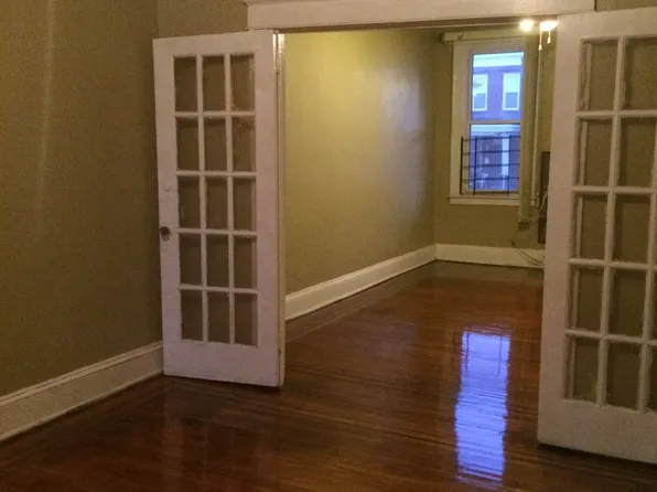 2810 Presbury St, Baltimore, MD 21216